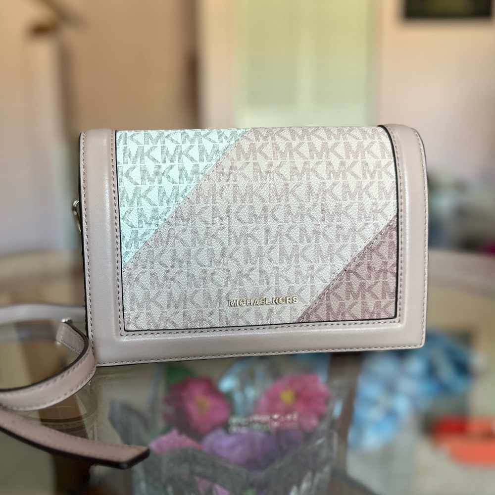 Michael Kors Tri-Tone Logo Crossbody Bag in Pink and Cream - Picture 1 of 4